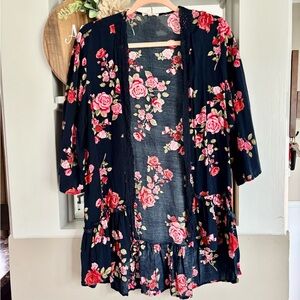 DONATED ITEM - Floral Kimono Cardigan
